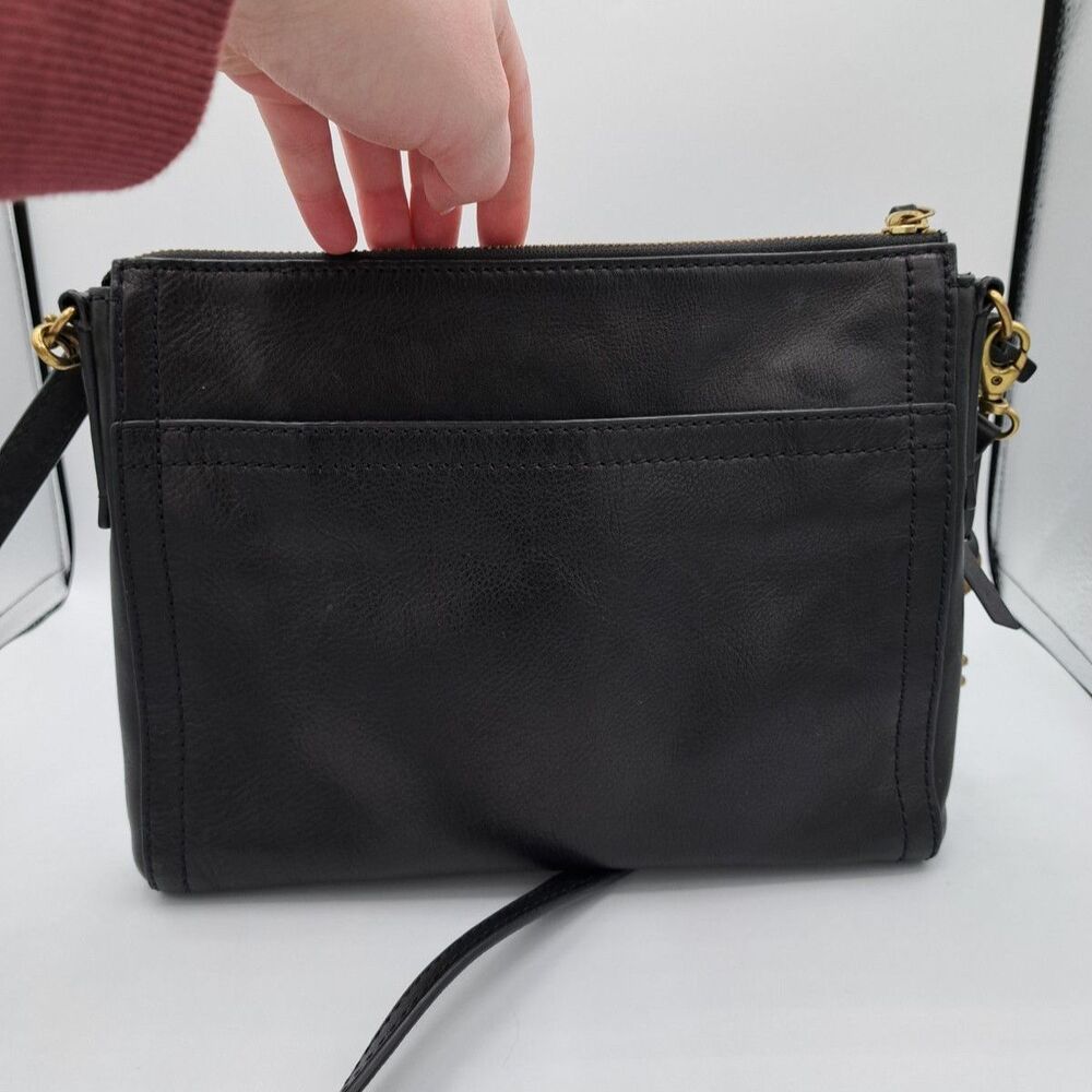 Fossil Women's Emma East West Leather Crossbody Cross Body Bag